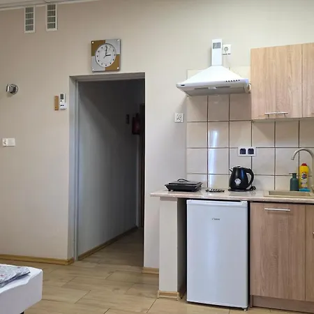 Nad Zalewem 500-163-489 Konukevi Zegrze Poludniowe