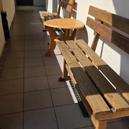 Konukevi Nad Zalewem 500-163-489 Zegrze Poludniowe